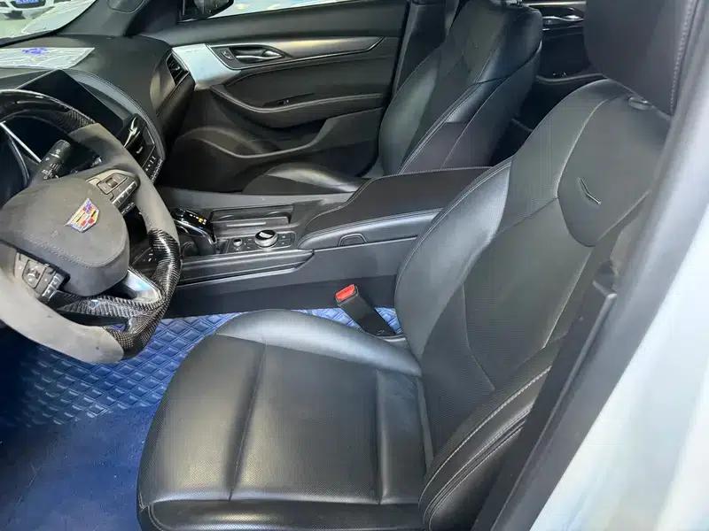 2022 Cadillac CT5 28T Luxury — миниатюра 15