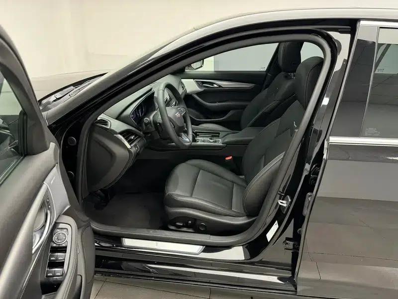 2021 Cadillac CT5 Facelift 28T Luxury — миниатюра 17
