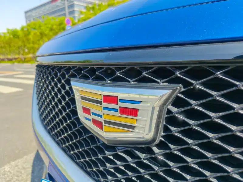 Cadillac CT5 2020 28T Sporty Edition — миниатюра 9