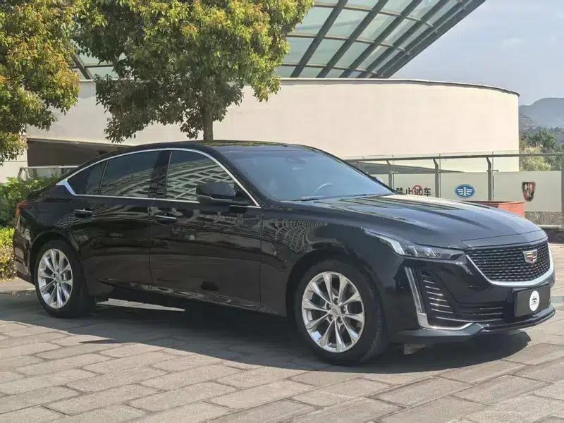 2023 Cadillac CT5 28T Luxury Standard Edition — миниатюра 3