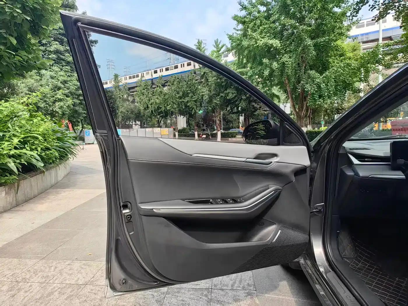 Ruicheng PLUS 2023 1.5T DCT Leading Edition — миниатюра 9