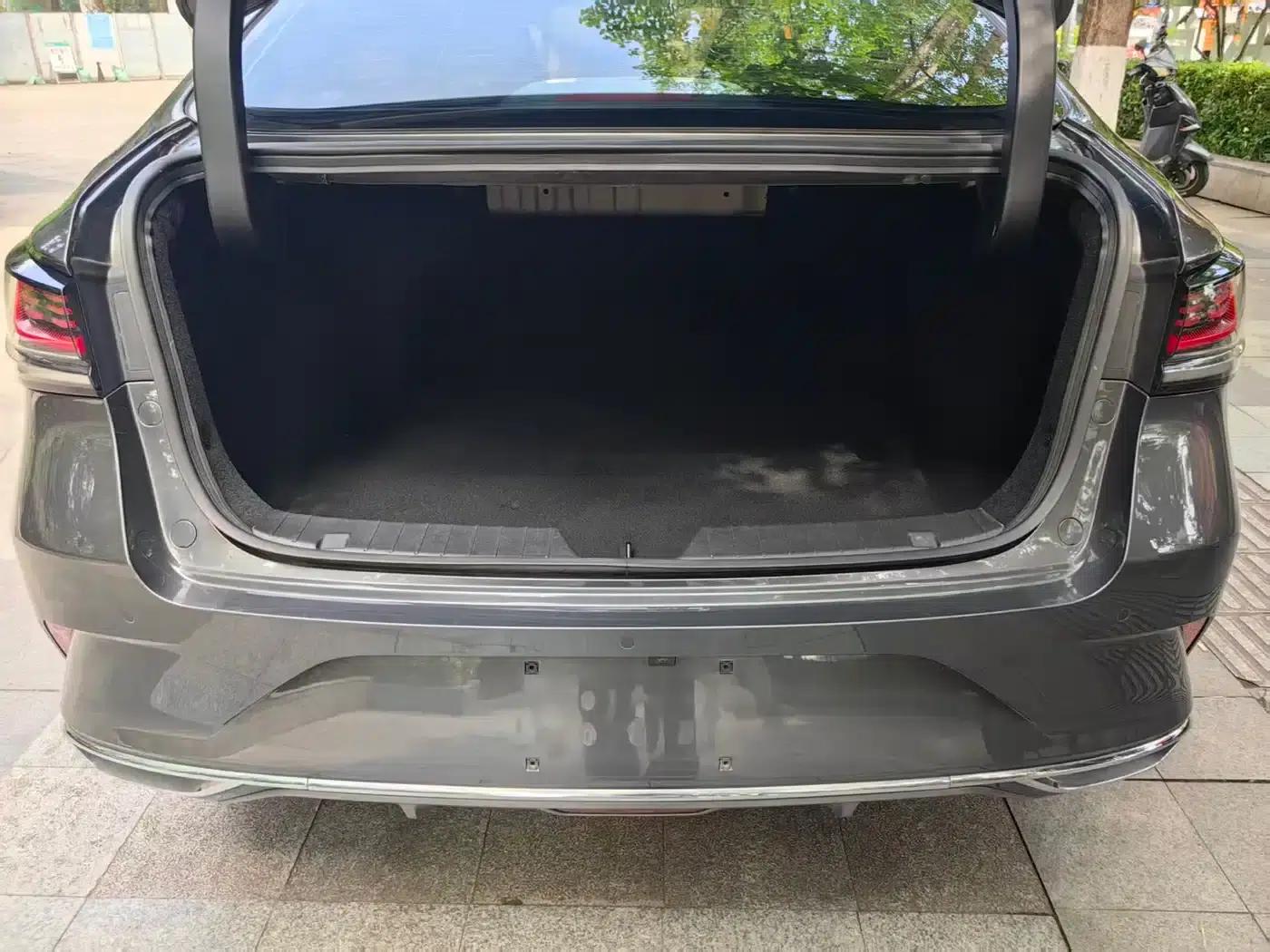 Ruicheng PLUS 2023 1.5T DCT Leading Edition — миниатюра 10