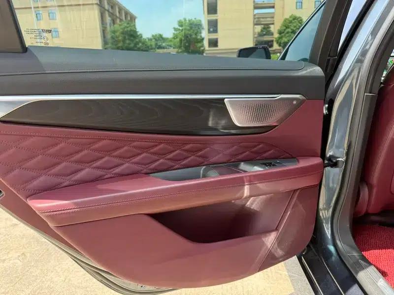 2023 Cadillac CT6 28T Premium — миниатюра 11