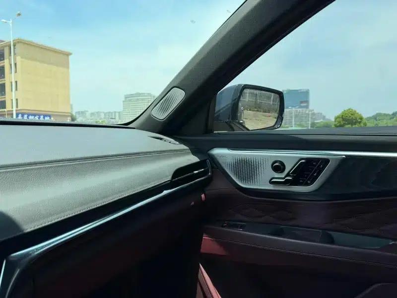 2023 Cadillac CT6 28T Premium — миниатюра 14