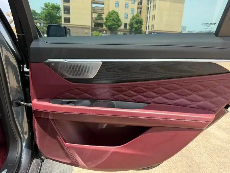 2023 Cadillac CT6 28T Premium — миниатюра 9