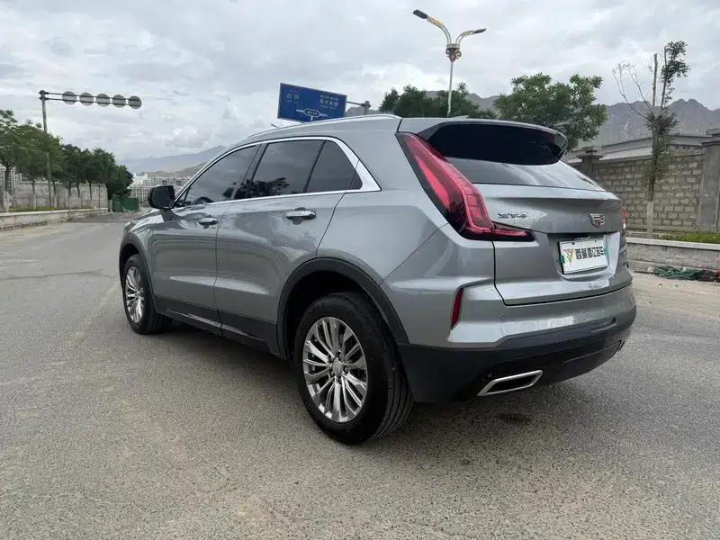 2024 Cadillac XT4 28T Two-Wheel Drive Luxury — миниатюра 4