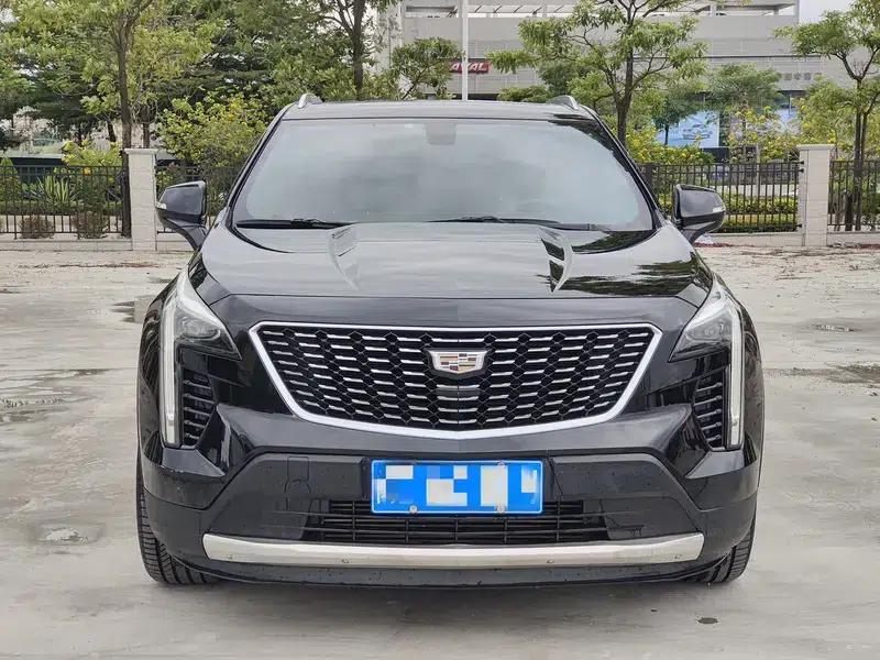 2018 Cadillac XT4 28T Two-Wheel Drive Premium Edition — миниатюра 2