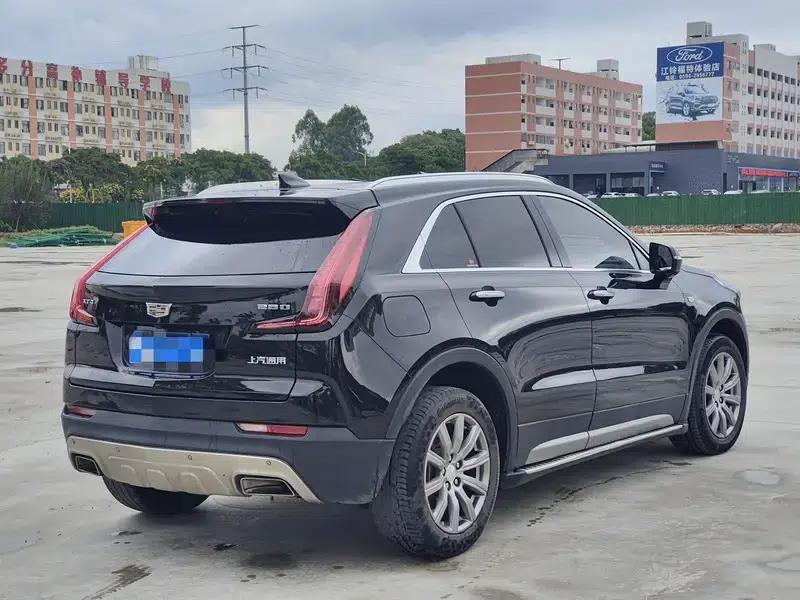 2018 Cadillac XT4 28T Two-Wheel Drive Premium Edition — миниатюра 7