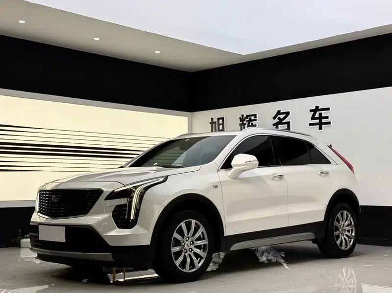 Cadillac XT4 2021 28T Two-Wheel Drive Premium Edition — миниатюра 1