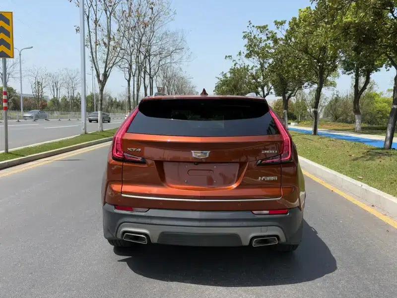 2018 Cadillac XT4 28T Two-Wheel Drive Premium Edition — миниатюра 6