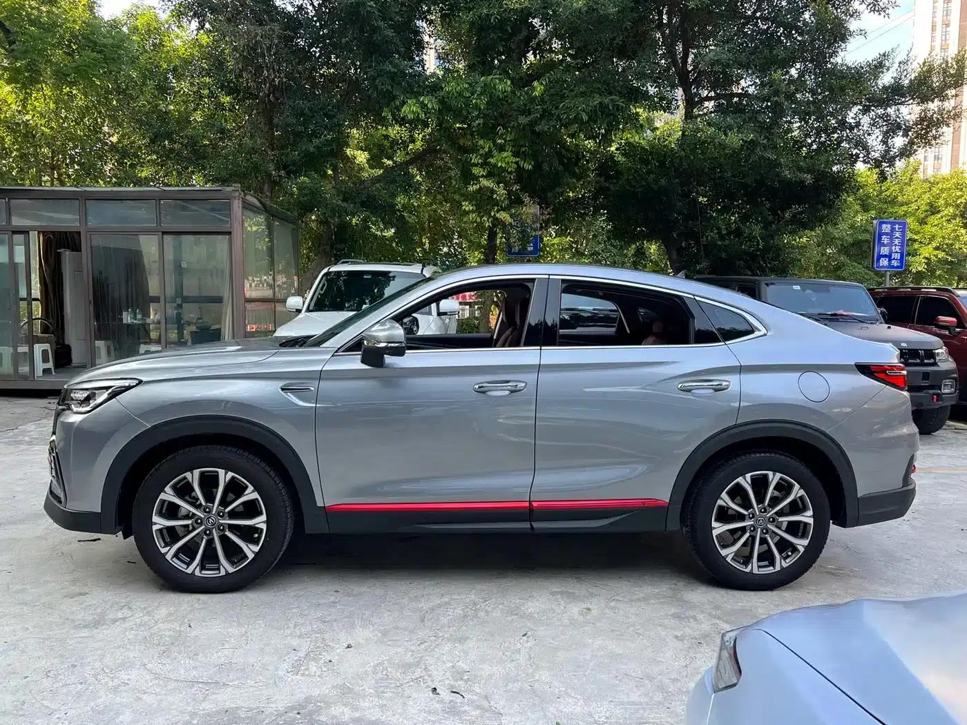 Changan CS85 COUPE 2021 1.5T DCT Luxury Edition — миниатюра 6