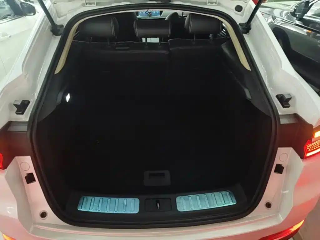 Changan CS85 COUPE 2019 2.0T Automatic Version (National V Emission Standard) — миниатюра 19