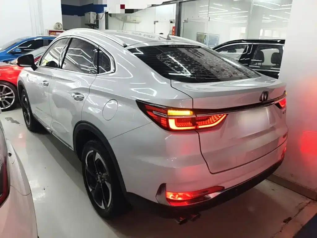 Changan CS85 COUPE 2019 2.0T Automatic Version (National V Emission Standard) — миниатюра 5