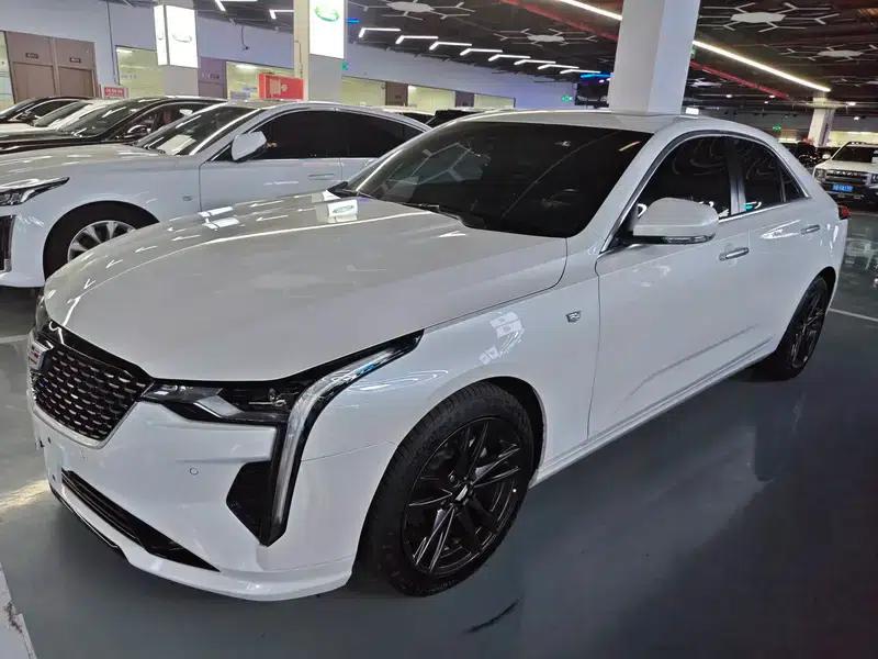 2023 Cadillac CT4 28T Premium — миниатюра 1