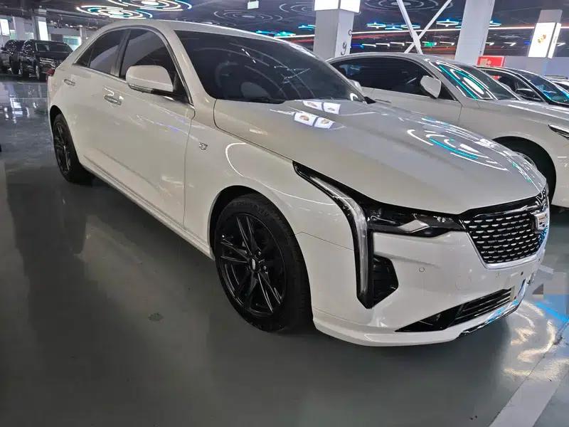 2023 Cadillac CT4 28T Premium — миниатюра 3