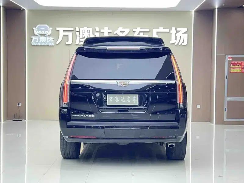 2017 Cadillac Escalade 6.2L Automatic 4WD 4-seater (Parallel Import) — миниатюра 4