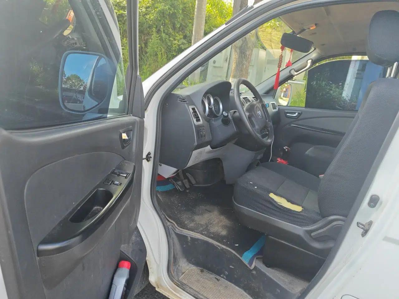 Foton MP-X E 2016 2.0L Express Edition 4G63 — миниатюра 16