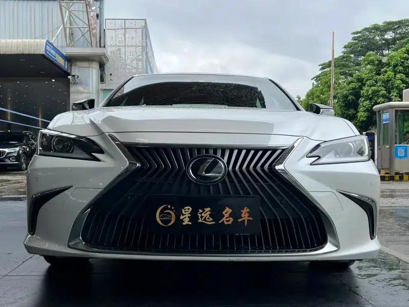 Lexus ES 2020 200 Luxury Edition (China VI Emission Standard) — миниатюра 2