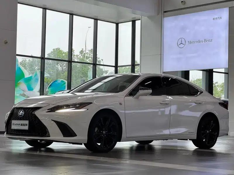 Lexus ES 2022 260 F SPORT — миниатюра 1