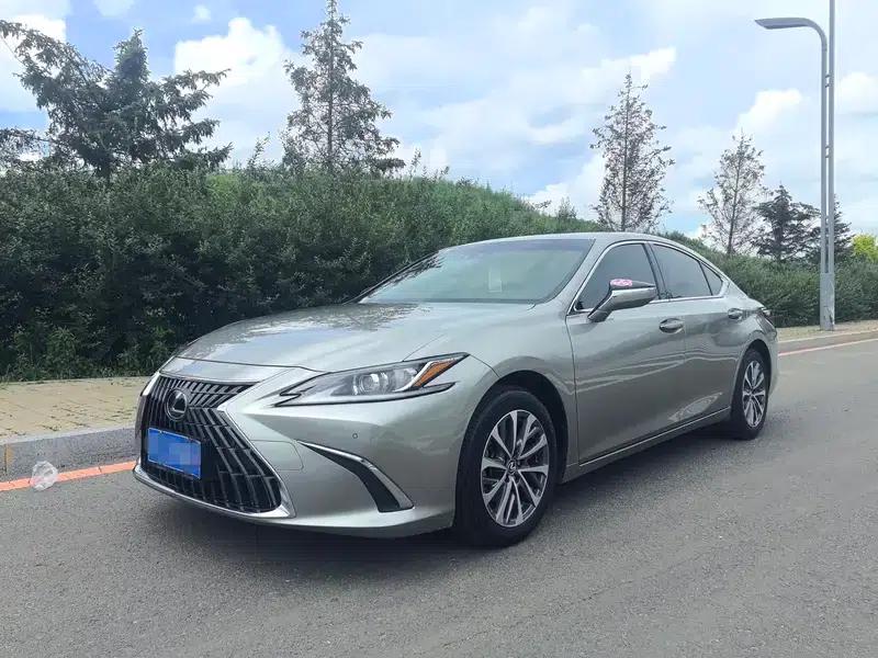 Lexus ES 2022 260 Premium Edition — миниатюра 1