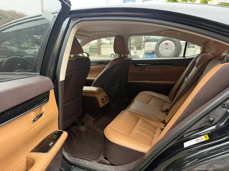 Lexus ES 2015 200 Elite Edition — миниатюра 11