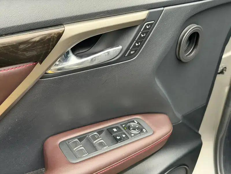 Lexus RX 2020 Facelift 300 AWD Elegant Edition — миниатюра 30