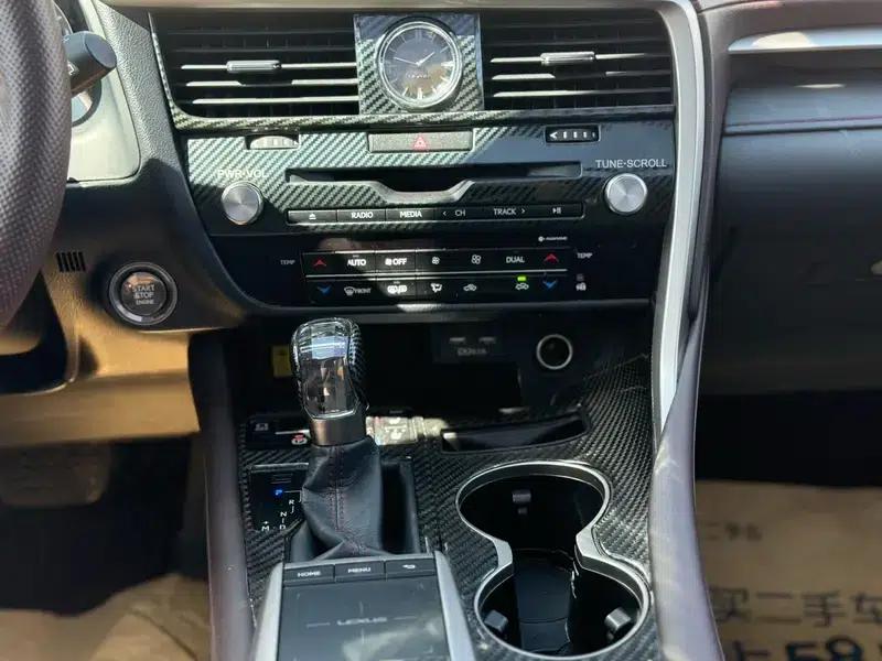 Lexus RX 2020 Facelift 300 AWD Elegant Edition — миниатюра 8