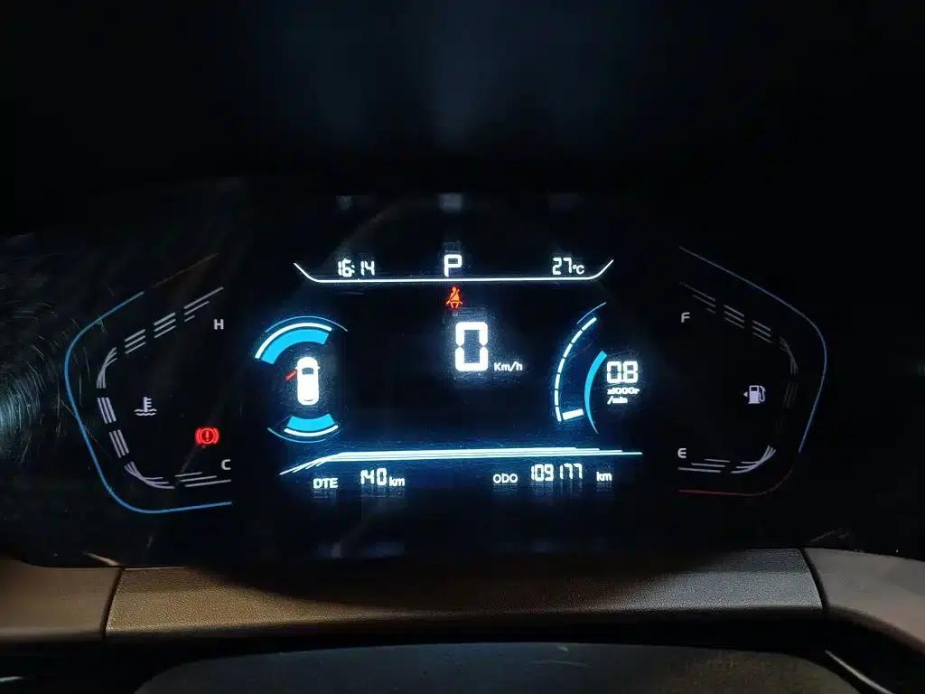 Changan CS15 2019 1.5L Automatic Entry-Level Model (National VI Emission Standard) — миниатюра 12