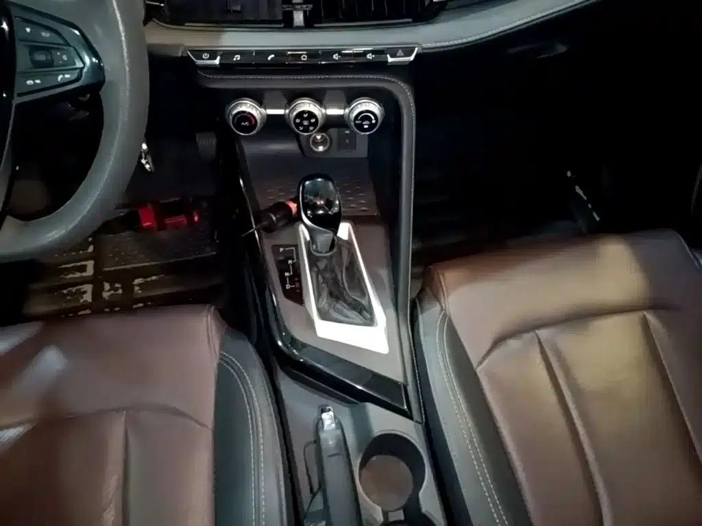 Changan CS15 2019 1.5L Automatic Entry-Level Model (National VI Emission Standard) — миниатюра 14