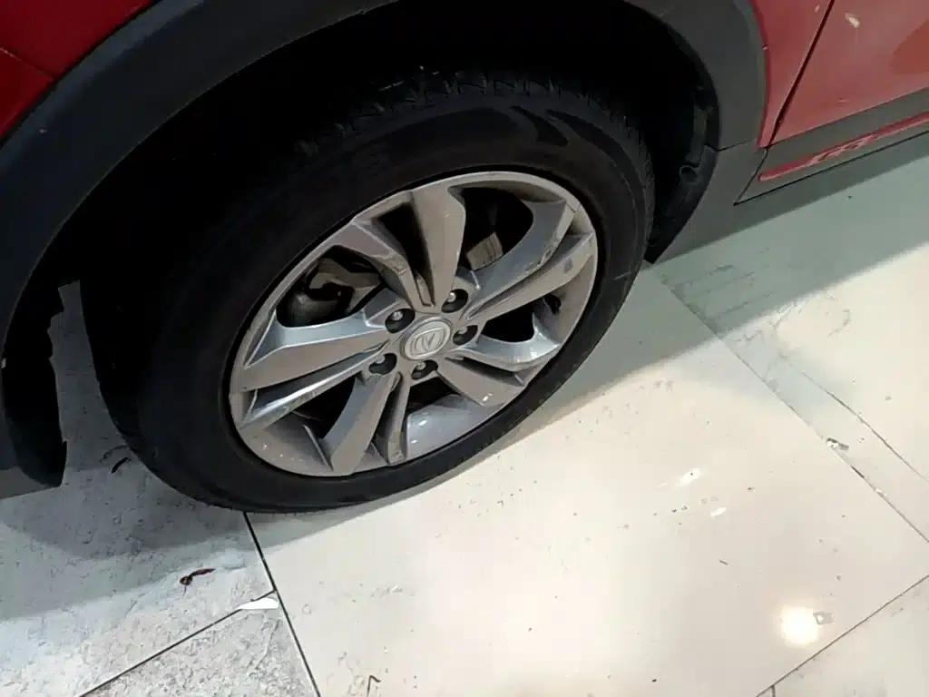 Changan CS15 2019 1.5L Automatic Entry-Level Model (National VI Emission Standard) — миниатюра 23