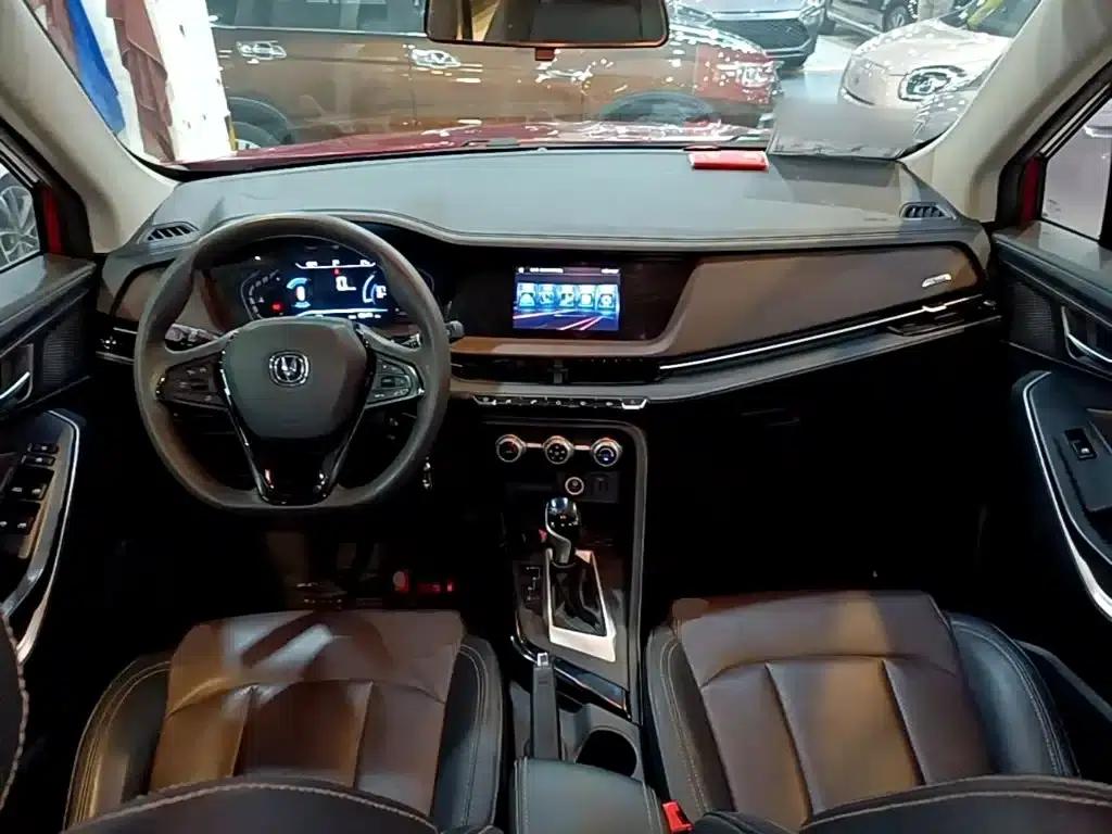 Changan CS15 2019 1.5L Automatic Entry-Level Model (National VI Emission Standard) — миниатюра 10