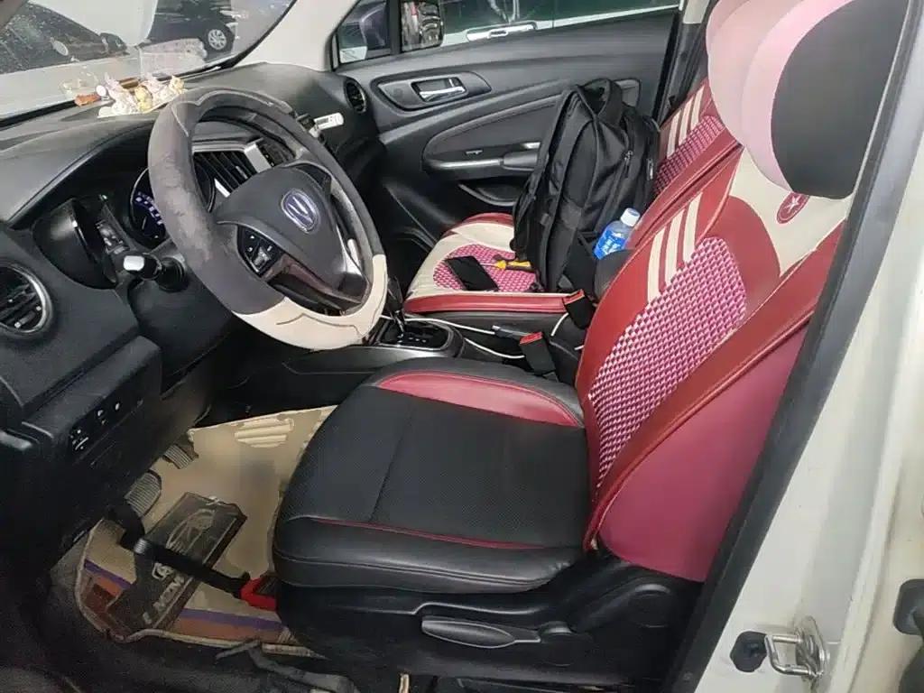 Changan CS15 2016 1.5L Automatic Fashion Edition — миниатюра 11