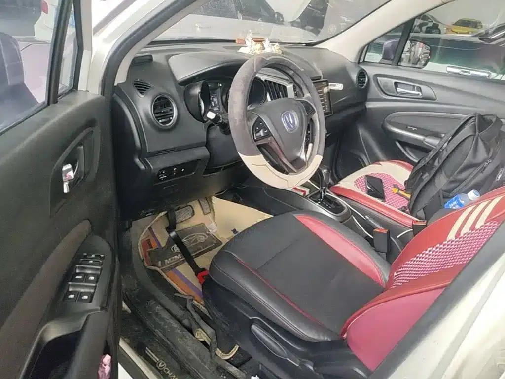 Changan CS15 2016 1.5L Automatic Fashion Edition — миниатюра 12