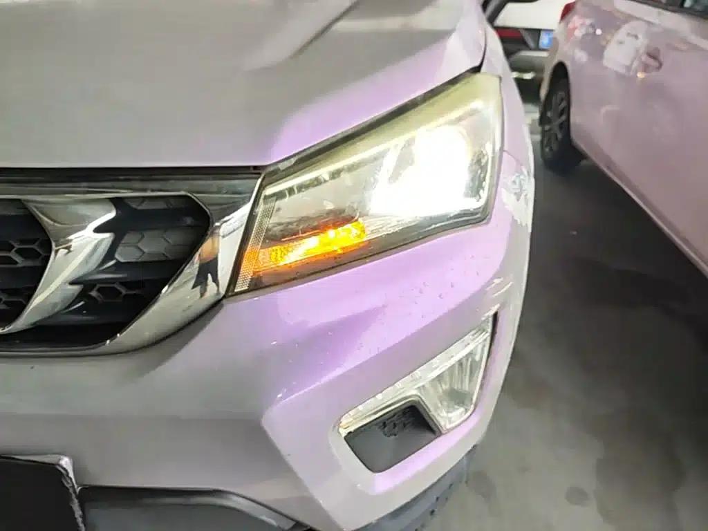 Changan CS15 2016 1.5L Automatic Fashion Edition — миниатюра 18