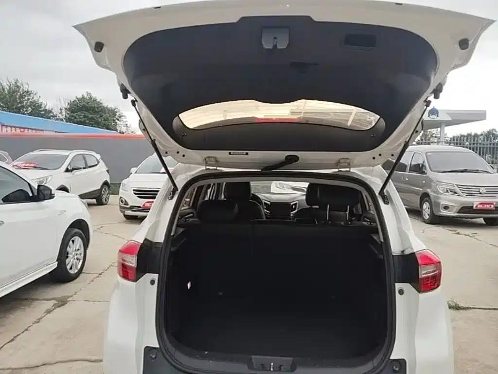 Changan CS15 2016 1.5L Automatic Fashion Edition — миниатюра 19