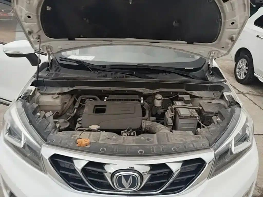 Changan CS15 2016 1.5L Automatic Fashion Edition — миниатюра 20