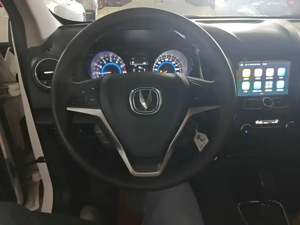 Changan CS15 2016 1.5L Automatic Deluxe Edition — миниатюра 11