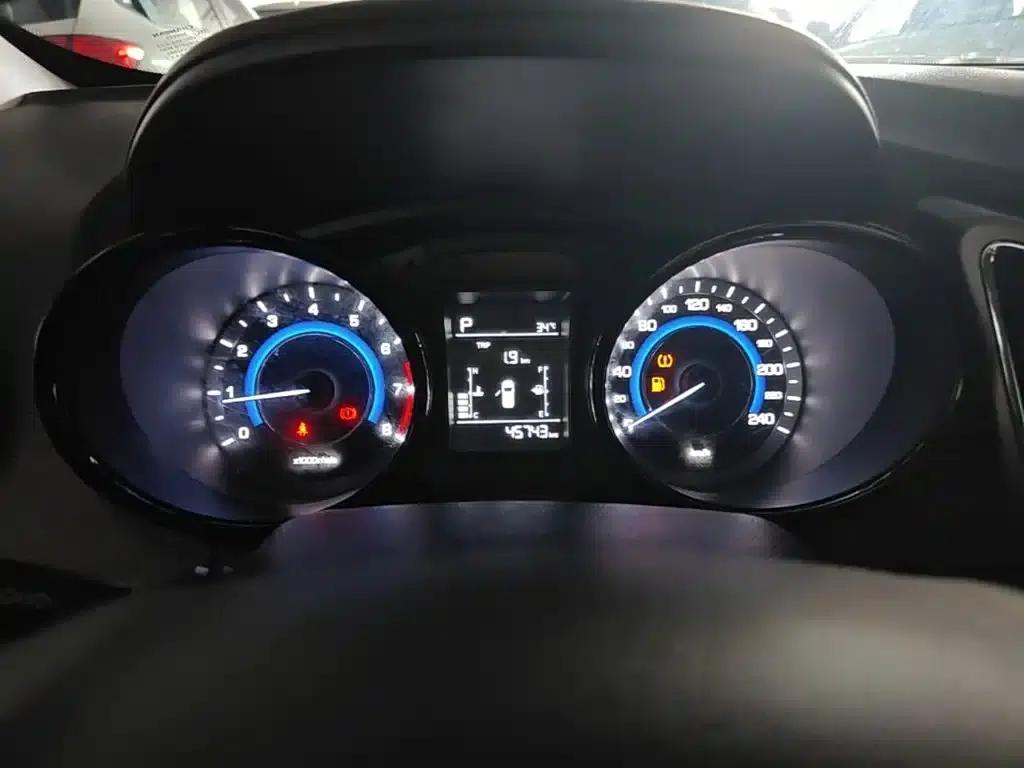 Changan CS15 2016 1.5L Automatic Deluxe Edition — миниатюра 12