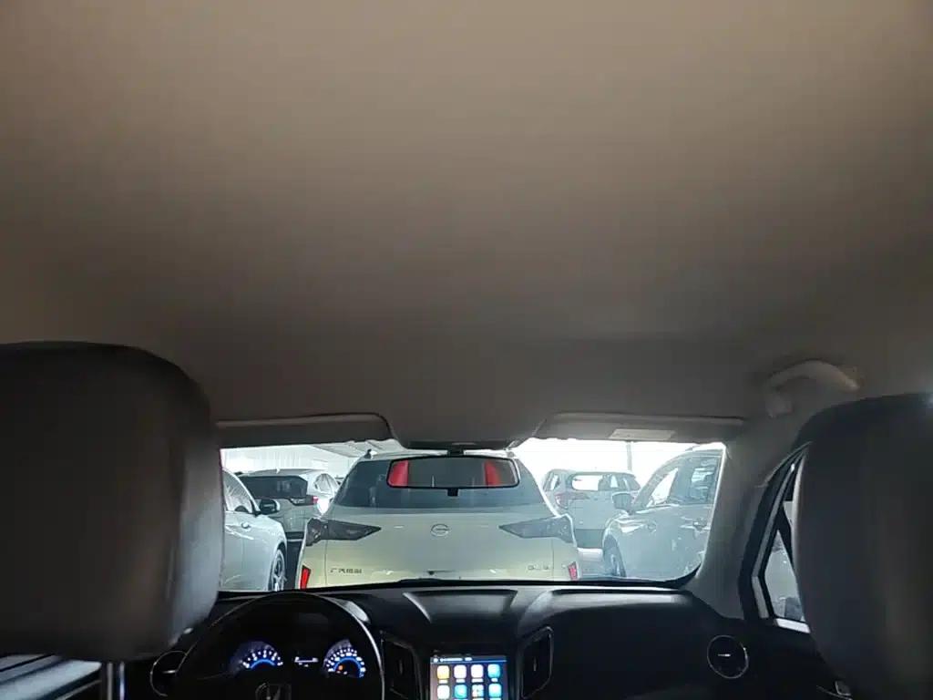 Changan CS15 2016 1.5L Automatic Deluxe Edition — миниатюра 18