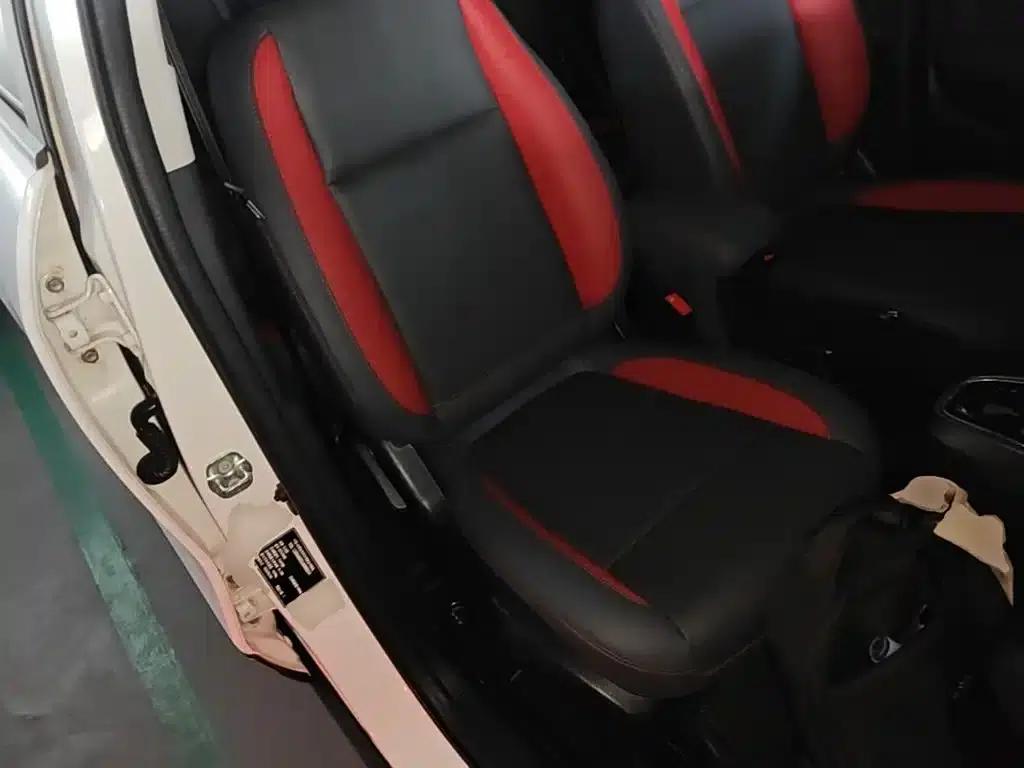 Changan CS15 2016 1.5L Automatic Deluxe Edition — миниатюра 25