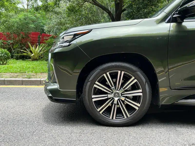 2022 Lexus LX 5.7L Automatic 4WD 8-Seater (Parallel Import) — миниатюра 10