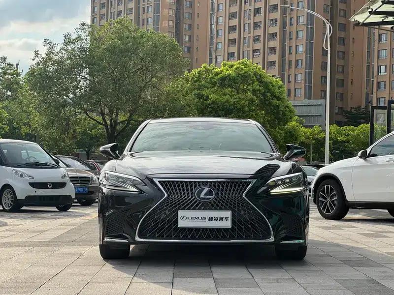 Lexus LS 2020 500h Luxury Edition (China VI Emission Standard) — миниатюра 2