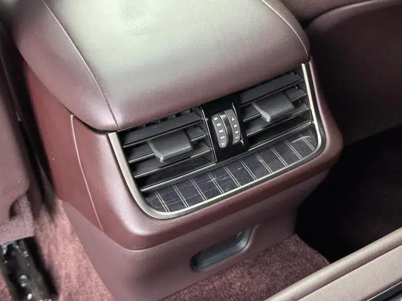 Lexus LS 2020 500h Luxury Edition (China VI Emission Standard) — миниатюра 7