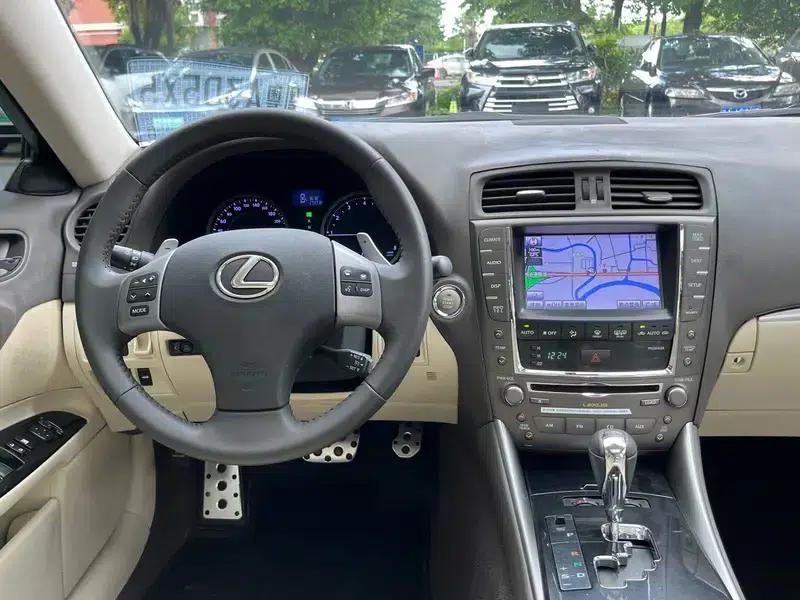 Lexus IS 2011 250 Dynamic Edition — миниатюра 12