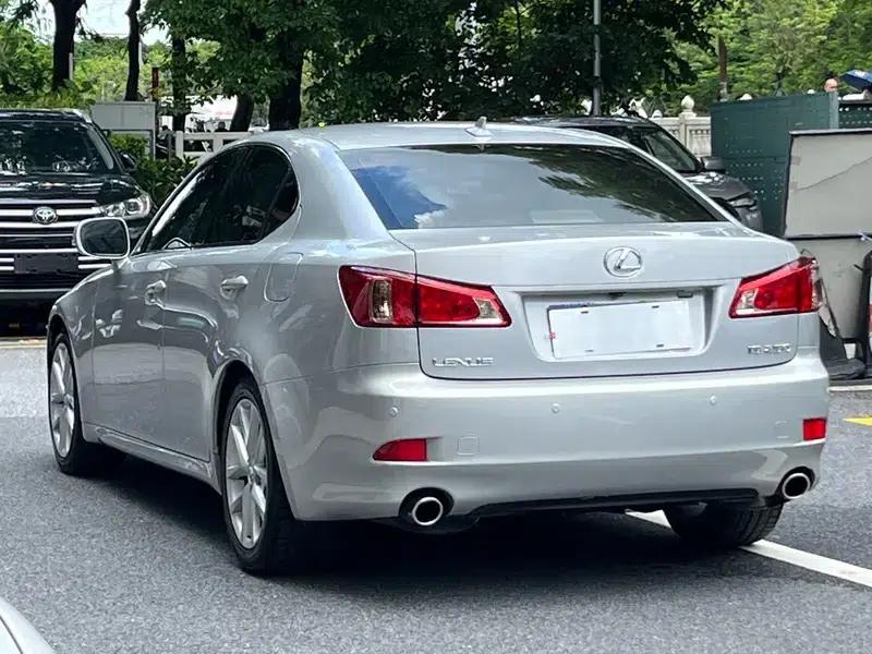 Lexus IS 2011 250 Dynamic Edition — миниатюра 3