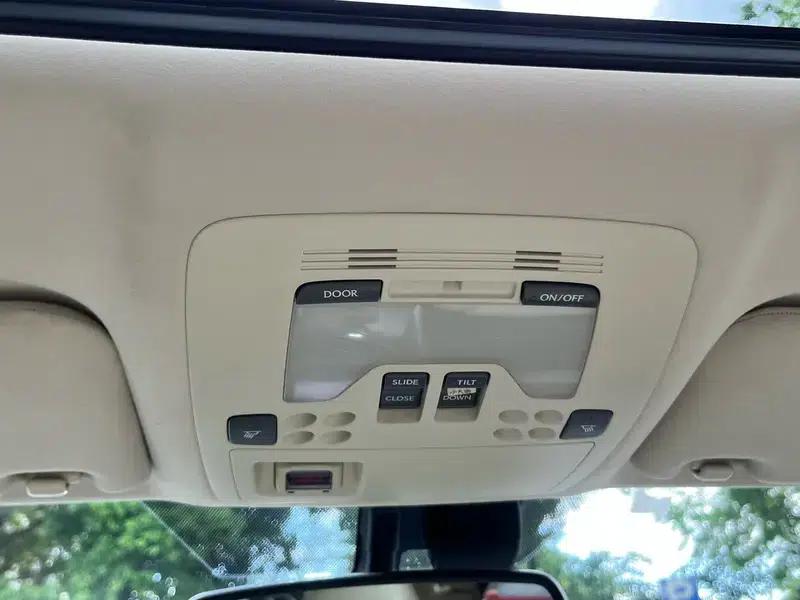 Lexus IS 2011 250 Dynamic Edition — миниатюра 7