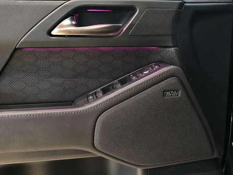 Lexus GX 2026 550h Ultra — миниатюра 13
