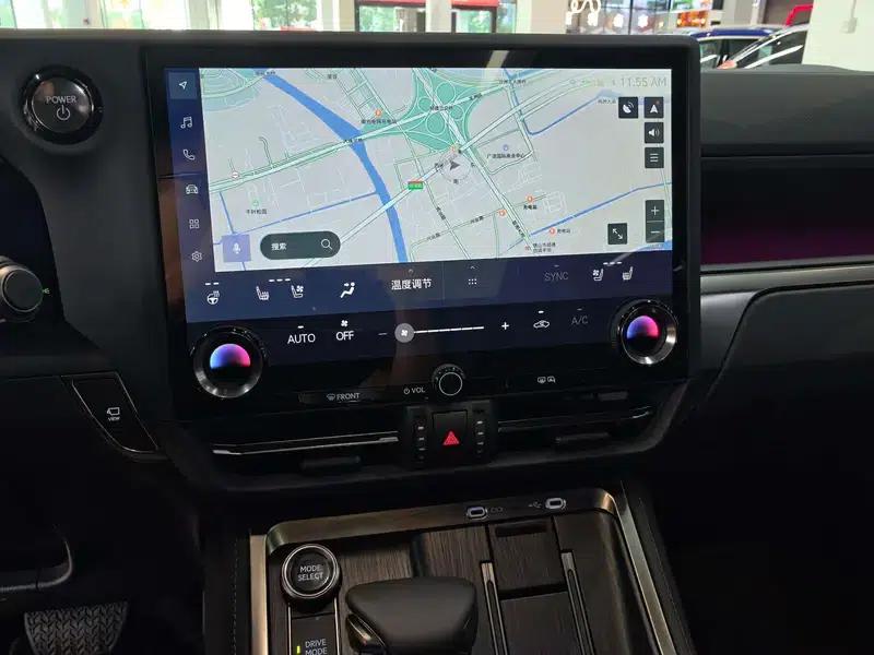 Lexus GX 2026 550h Ultra — миниатюра 17
