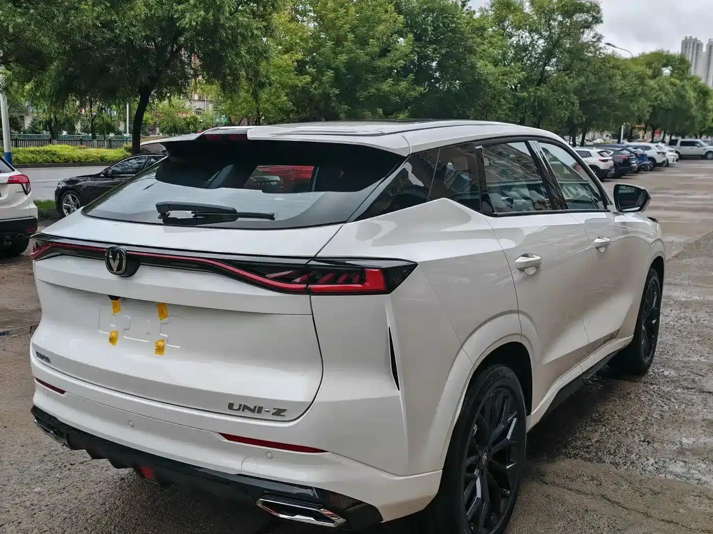 Changan UNI-Z 2026 1.5T Comfort Edition — миниатюра 6