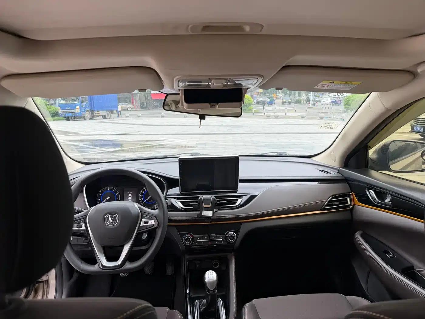 Changan Eado DT 2018 1.6L Manual Enjoyment Edition — миниатюра 9